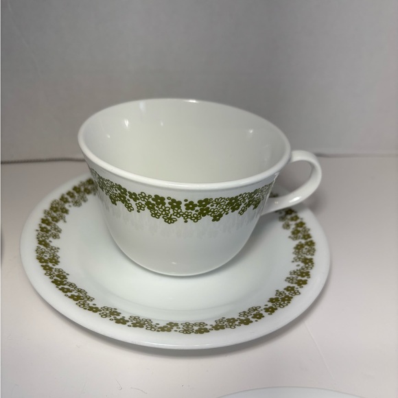 Corelle Spring Blossom Flat Cups Saucers Set Of 4 Crazy Daisy By Corning USA - Picture 9 of 14